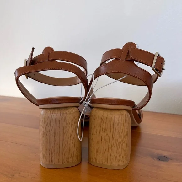 Universal Thread Women’s Lauren chunky heels - Picture 6 of 8